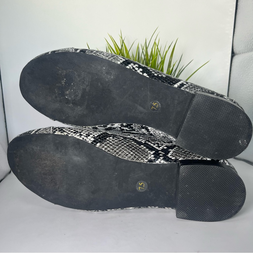 Jeffrey Campbell Snakeskin Python Cap Toe Loafers… - image 5